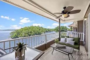 9808 Emerald Point Dr, Charlotte, NC 28278 - Photo 10