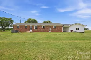 1913 Nebo Rd, Boonville, NC 27011 - Photo 36