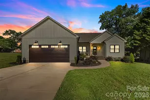 2616 Teague St, Lincolnton, NC 28092 - Photo 2