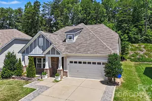 204 Paradise Hills Cir, Mooresville, NC 28115 - Photo 2