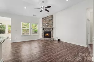 204 Paradise Hills Cir, Mooresville, NC 28115 - Photo 6