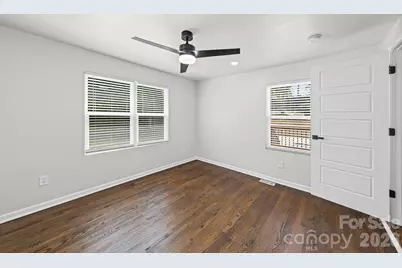 4919 Seacroft Road, Charlotte, NC 28210 - Photo 18