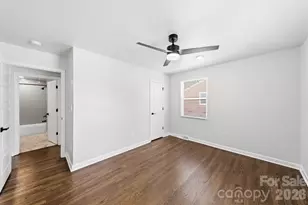 4919 Seacroft Rd, Charlotte, NC 28210 - Photo 24