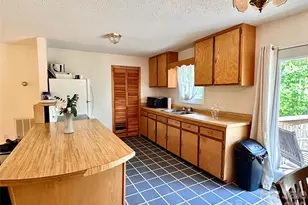422 US Hwy 19E Hwy, Spruce Pine, NC 28777 - Photo 2