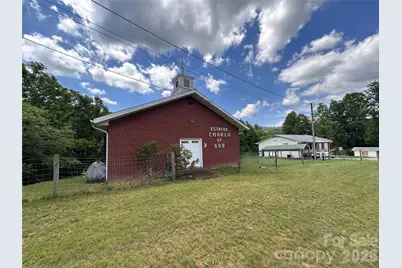 422 US Highway 19E Highway, Spruce Pine, NC 28777 - Photo 26
