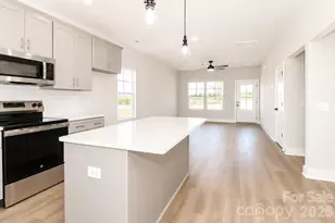 102 6th Ave SE, Hildebran, NC 28602 - Photo 8