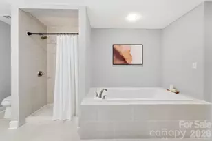 1816 Northcliff Dr, Charlotte, NC 28216 - Photo 30