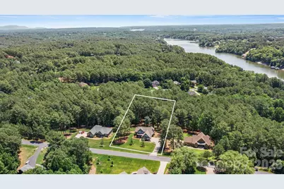 4975 Harbor View Drive W, Granite Falls, NC 28630 - Photo 4