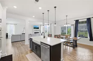9010 Surry Spg Ln, Huntersville, NC 28078 - Photo 12