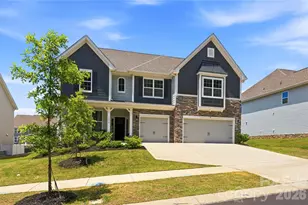 9010 Surry Spg Ln, Huntersville, NC 28078 - Photo 2
