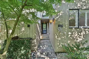125 Pine Grove Cir, Clover, SC 29710 - Photo 2