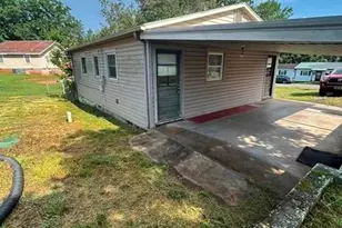 2312 Cline St, Statesville, NC 28677 - Photo 2