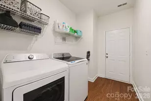 8915 Oransay Way, Charlotte, NC 28278 - Photo 24