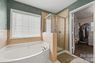 8915 Oransay Way, Charlotte, NC 28278 - Photo 18