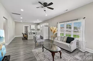 111 Church St, Chester, SC 29706 - Photo 4