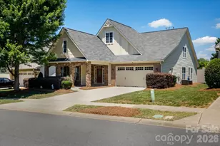 8929 Carneros Creek Rd, Charlotte, NC 28214 - Photo 2