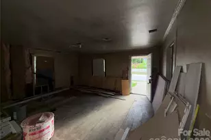 305 W Harrison St, Salisbury, NC 28144 - Photo 8