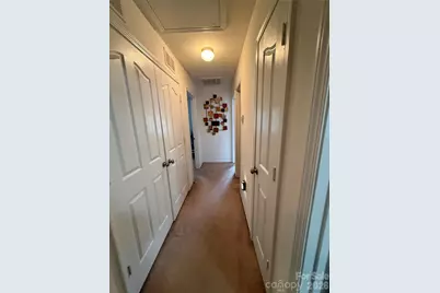 9424 Quilting Bee Lane, Charlotte, NC 28216 - Photo 4