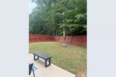 9424 Quilting Bee Lane, Charlotte, NC 28216 - Photo 8