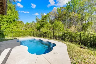 1072 Willow Bend Dr, Fort Mill, SC 29708 - Photo 2