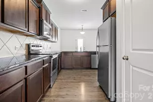 122 Canada Dr, Statesville, NC 28166 - Photo 6