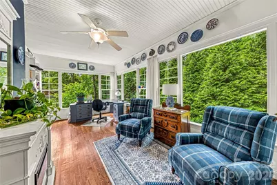 11 Tiverton Lane, Asheville, NC 28803 - Photo 8