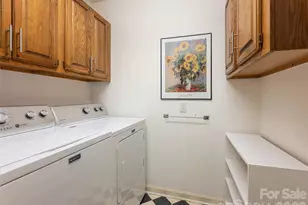 112 Live Oak Ln, Hendersonville, NC 28791 - Photo 16