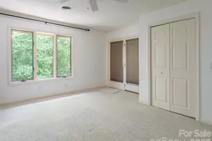 112 Live Oak Ln, Hendersonville, NC 28791 - Photo 18