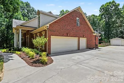 3204 E Lawyers Road, Monroe, NC 28110 - Photo 2