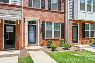 6222 Cleburne Ct, Charlotte, NC 28217 - Photo 2
