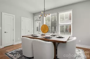 2104 Bryant Park Dr, Charlotte, NC 28208 - Photo 8