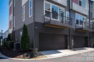 2104 Bryant Park Dr, Charlotte, NC 28208 - Photo 32