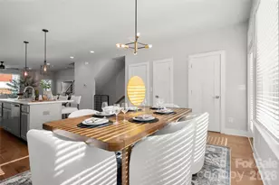 2104 Bryant Park Dr, Charlotte, NC 28208 - Photo 10