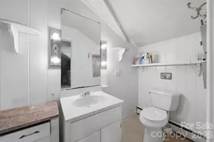 826 S College Ave, Newton, NC 28658 - Photo 36