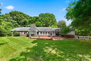 826 S College Ave, Newton, NC 28658 - Photo 4