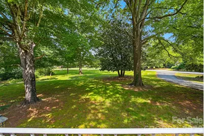 826 S College Avenue, Newton, NC 28658 - Photo 40