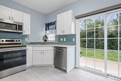 2737 Mill Valley Court, Matthews, NC 28105 - Photo 14