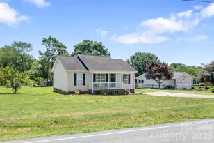 1000 Bethel Church Rd, Lincolnton, NC 28092 - Photo 2