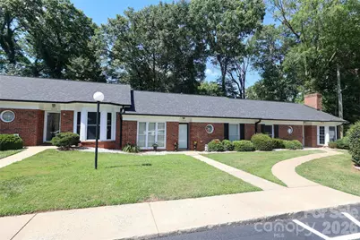 1214 E Franklin Boulevard #A, Gastonia, NC 28054 - Photo 2