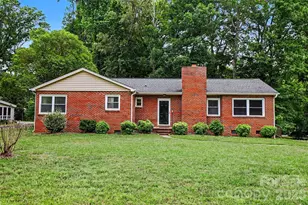 217 Oakwood Ave, York, SC 29745 - Photo 1
