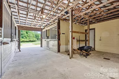 811 Butter Street, Landrum, SC 29356 - Photo 34