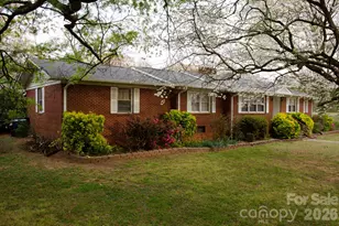 4646 Rainbow Dr, Kannapolis, NC 28081 - Photo 4
