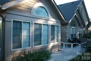 52 Mountain Meadow Cir, Weaverville, NC 28787 - Photo 2