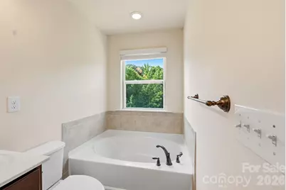 9411 Glenburn Lane, Charlotte, NC 28278 - Photo 18