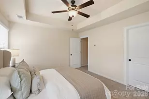 9411 Glenburn Ln, Charlotte, NC 28278 - Photo 16