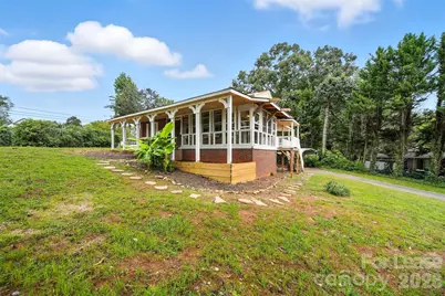 1234 11th Street NW, Hickory, NC 28601 - Photo 10