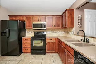 5227 Silabert Ave, Charlotte, NC 28205 - Photo 8