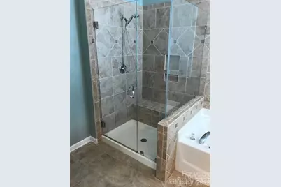 5205 Berkeley Estates Drive, Charlotte, NC 28277 - Photo 10