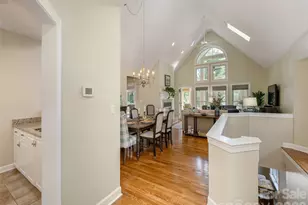 171 Ashefield Ct, Hendersonville, NC 28791 - Photo 4