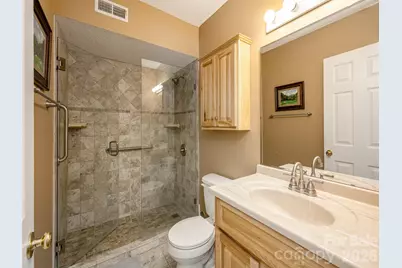 171 Ashefield Court, Hendersonville, NC 28791 - Photo 28